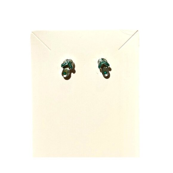 3 Pair of Earrings - Sand Bucket & Shoverl, Flip Flops, and Sea‎ Shell - Picture 4 of 7